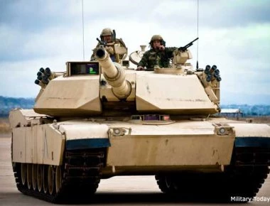 ΗΠΑ: Ασκήσεις με άρματα μάχης M1A1 Abrams των Πεζοναυτών (βίντεο)